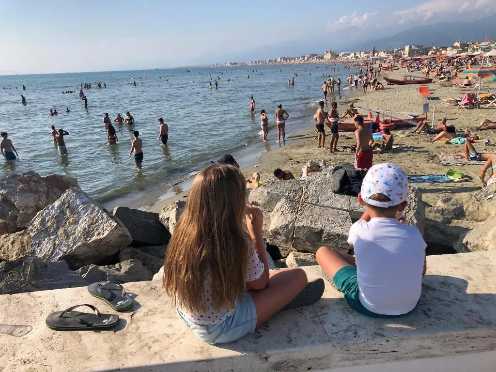 Mobile Home Comfort Viareggio - Including Airco -Camping Paradiso- R028